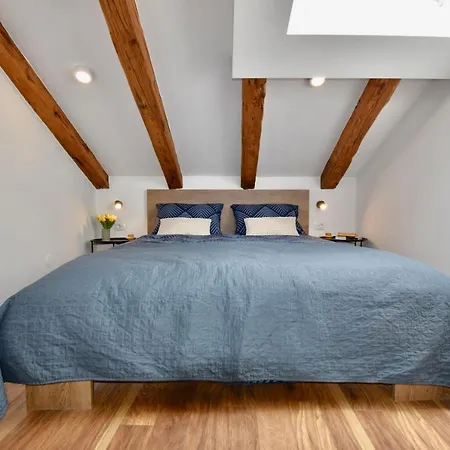 Brand New Centre 2 * Póla