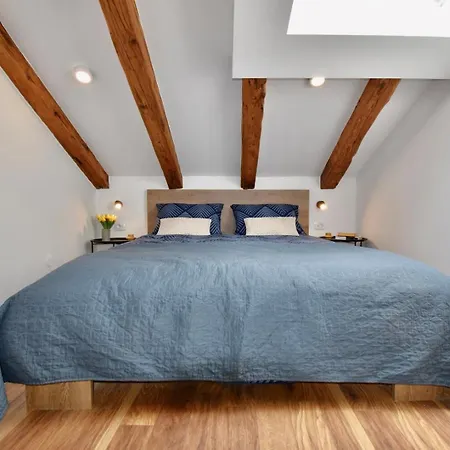 Brand New Centre 2 Póla