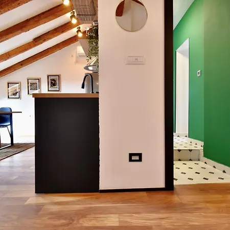 Brand New Centre 2 Pula